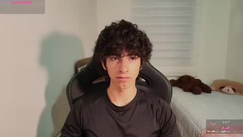 Snapshot of lucas_xo chatting on 06/23/26, 02:31 lucas_xo online show from 06/23/26, 02:31