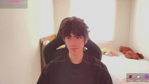 Snapshot of lucas_xo chatting on 06/25/26, 06:34 lucas_xo online show from 06/25/26, 06:34