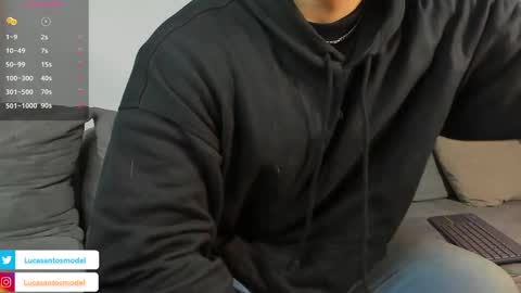 Snapshot of lucasanto_ chatting on 02/10/25, 05:14 LUCA SANTOS online show from 02/10/25, 05:14