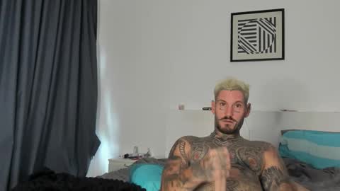 Snapshot of lucasexclusive chatting on 02/13/26, 06:31 lucasexclusive online show from 02/13/26, 06:31
