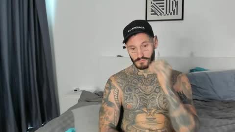 Snapshot of lucasexclusive chatting on 04/23/26, 06:58 lucasexclusive online show from 04/23/26, 06:58