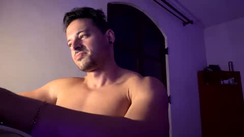 lucasfit24 online show from 03/07/25, 02:46