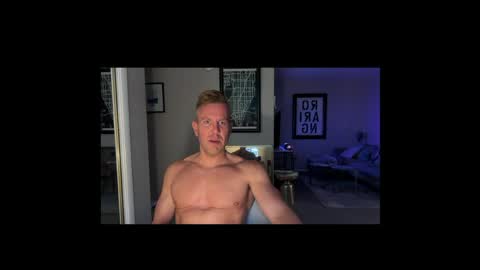 Snapshot of lucasjake chatting on 05/09/26, 02:06 Lucas Jake online show from 05/09/26, 02:06