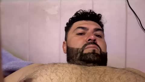 Snapshot of lucasmagana85 chatting on 03/31/26, 04:35 lucasmagana85 online show from 03/31/26, 04:35