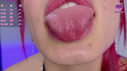 Luccy online show from 01/20/25, 04:01