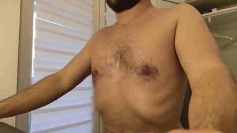 Snapshot of luchas91 chatting on 02/19/26, 04:03 luchas91 online show from 02/19/26, 04:03