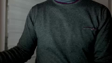 Snapshot of luchas91 chatting on 02/24/26, 06:28 luchas91 online show from 02/24/26, 06:28