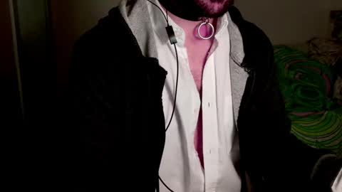 Snapshot of luchas91 chatting on 03/12/26, 02:34 luchas91 online show from 03/12/26, 02:34