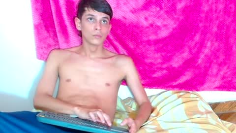LUCHO HOT  online show from 04/09/26, 08:47
