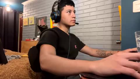 Felipe online show from 01/08/25, 02:46