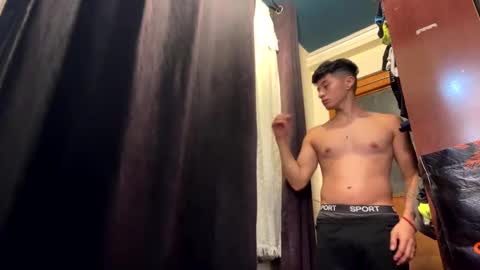 Felipe online show from 02/25/25, 03:09