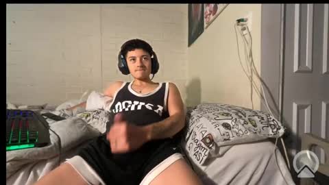 Felipe online show from 09/23/25, 01:08