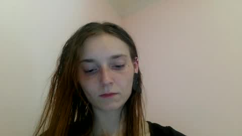 Snapshot of luci_layne chatting on 07/04/26, 07:09 Luci Layne online show from 07/04/26, 07:09