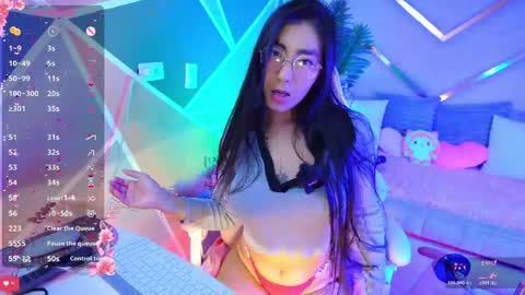 Snapshot of luci_tender chatting on 04/21/26, 02:51 hanna online show from 04/21/26, 02:51