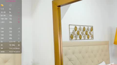 lucia_lorenz online show from 12/14/25, 11:26