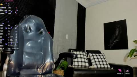L U C I A online show from 05/25/26, 01:06