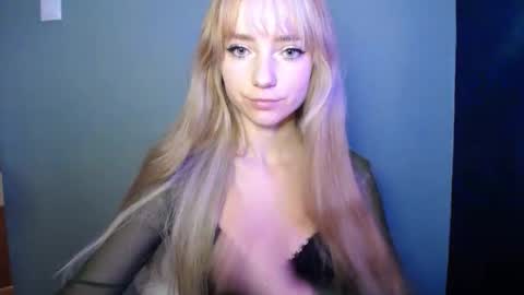 Lucy online show from 10/02/25, 06:53