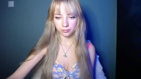 Lucy online show from 11/14/25, 08:02