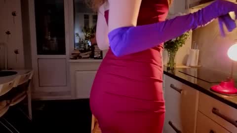 Snapshot of luciacoy chatting on 10/31/25, 07:26 Lucia online show from 10/31/25, 07:26