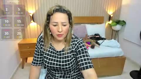 Snapshot of luciana_ballesteros chatting on 07/06/26, 12:13 Luciana online show from 07/06/26, 12:13