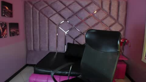 Snapshot of luciana_evaans chatting on 04/02/26, 12:36 Luciana Evans online show from 04/02/26, 12:36