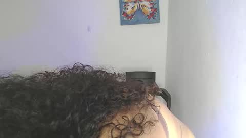 luciana online show from 11/29/25, 09:40