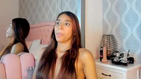 Snapshot of luciana_lopez_7 chatting on 03/19/26, 03:43 luciana lopez 7 online show from 03/19/26, 03:43