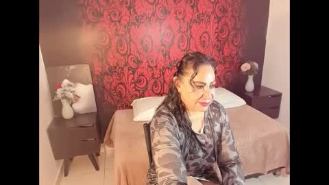 lucianablackwell online show from 10/01/25, 03:07