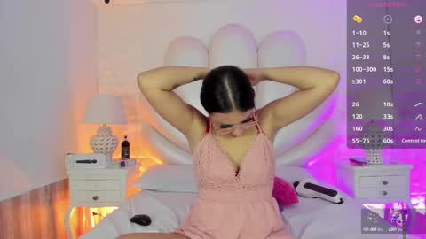 Snapshot of lucianacarter chatting on 03/01/25, 12:56 online show from 03/01/25, 12:56