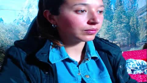 Snapshot of lucianahalen chatting on 10/29/25, 07:37 Lucy online show from 10/29/25, 07:37