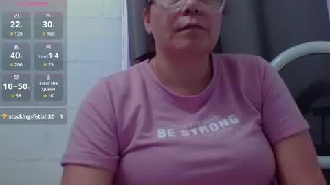 Snapshot of lucianamaster chatting on 10/06/25, 09:45 lucianamaster online show from 10/06/25, 09:45