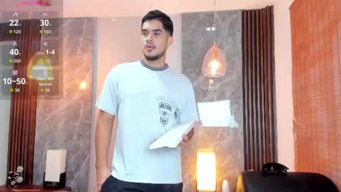 Snapshot of luciano_vitale_ chatting on 06/15/26, 12:07 Luciano online show from 06/15/26, 12:07