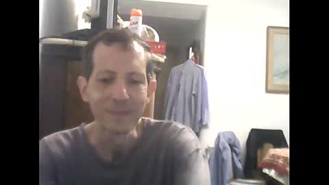 Snapshot of lucianoaxel chatting on 12/29/24, 09:20 Luciano online show from 12/29/24, 09:20