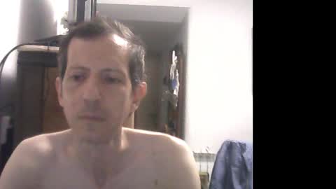 Snapshot of lucianoaxel chatting on 02/19/25, 11:46 Luciano online show from 02/19/25, 11:46