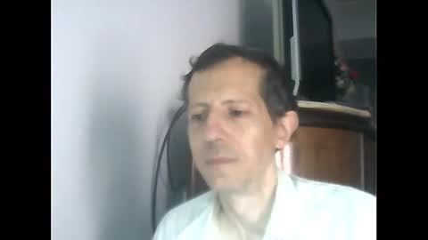 Snapshot of lucianoaxel chatting on 02/25/25, 07:58 Luciano online show from 02/25/25, 07:58