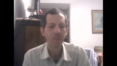 Snapshot of lucianoaxel chatting on 03/09/25, 01:04 Luciano online show from 03/09/25, 01:04