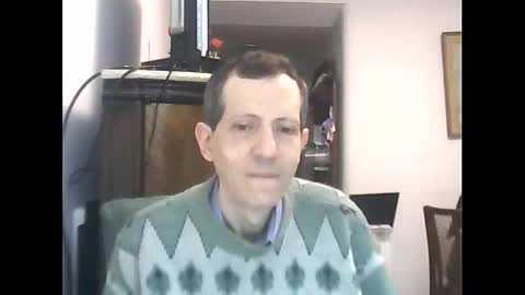 Snapshot of lucianoaxel chatting on 10/26/25, 05:02 Luciano online show from 10/26/25, 05:02