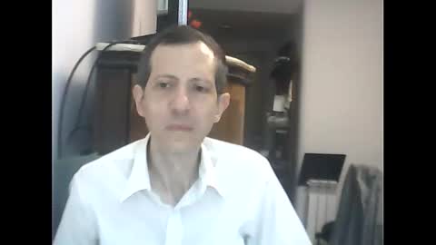 Snapshot of lucianoaxel chatting on 02/04/26, 02:28 Luciano online show from 02/04/26, 02:28