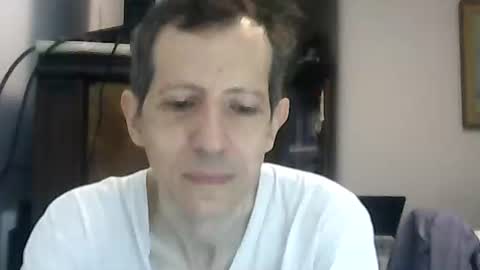 Snapshot of lucianoaxel chatting on 02/15/26, 01:09 Luciano online show from 02/15/26, 01:09