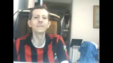 Snapshot of lucianoaxel chatting on 03/02/26, 01:41 Luciano online show from 03/02/26, 01:41