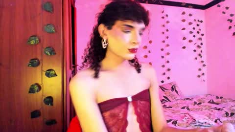 Lucy or Lucian 3 Come to my social Links3   online show from 09/22/25, 04:36