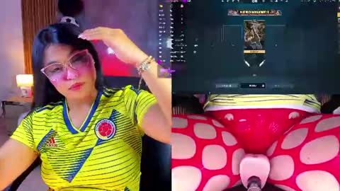 Snapshot of luciareid chatting on 07/07/26, 12:53 Lucia online show from 07/07/26, 12:53