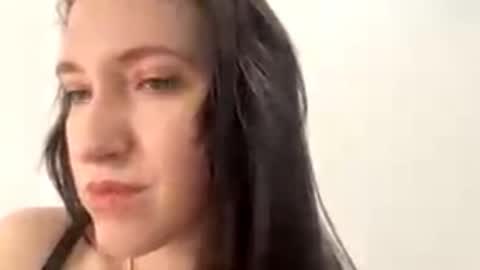 Mary online show from 11/11/25, 07:03