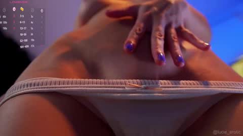 Snapshot of lucie_beltran chatting on 02/26/25, 12:16 Next stream start at 1500hs GTM-3 online show from 02/26/25, 12:16