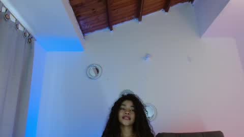 Lucie - online show from 01/24/25, 09:58