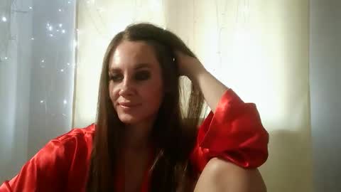 LucieMack online show from 11/27/25, 01:13