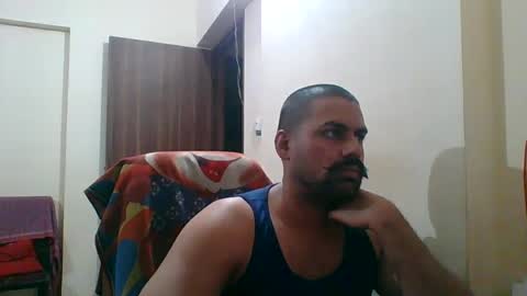 Snapshot of luciferdustin chatting on 01/05/25, 03:23 luciferdustin online show from 01/05/25, 03:23