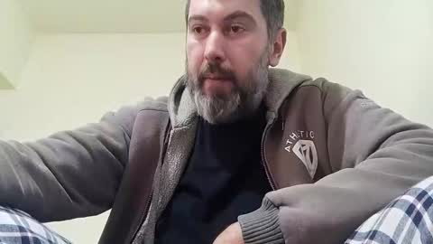Snapshot of lucifergotharder chatting on 12/10/24, 09:44 Lucifergotharder online show from 12/10/24, 09:44