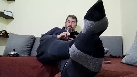 Snapshot of lucifergotharder chatting on 12/15/24, 07:31 Lucifergotharder online show from 12/15/24, 07:31