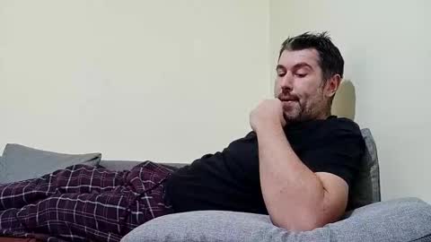 Snapshot of lucifergotharder chatting on 01/04/25, 06:30 Lucifergotharder online show from 01/04/25, 06:30
